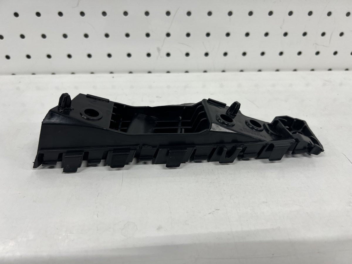 f6c28a8e-d171-413c-b50f-79da79e49c53