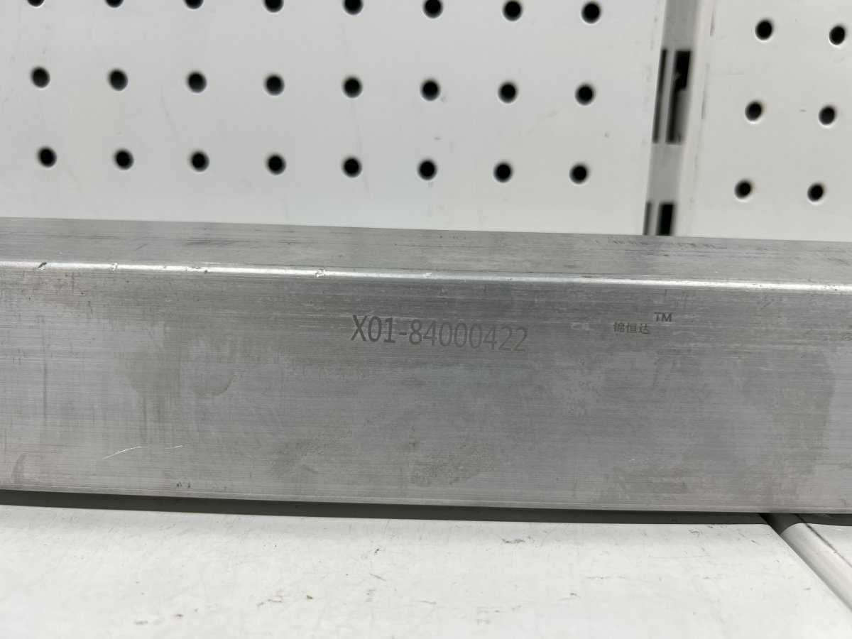 X01-84000422-3