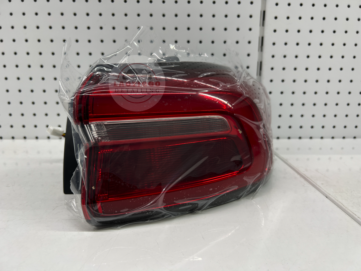 3393aac5-dc7b-43e3-be48-b633acf475a2